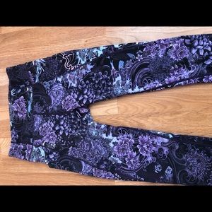 lululemon athletica Align Crop 21"